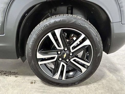 Used 2023 Chevrolet TrailBlazer LT w/ Convenience Package FWD image 7