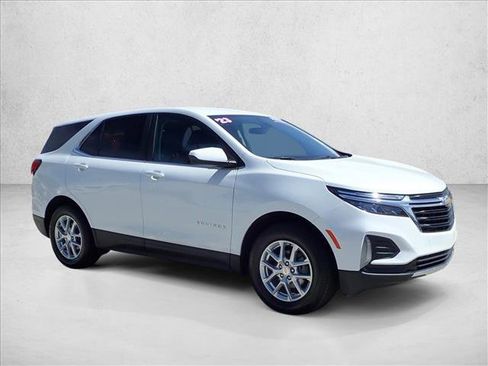 Used 2023 Chevrolet Equinox LT w/ LPO, Floor Liner Package AWD/4WD image 5
