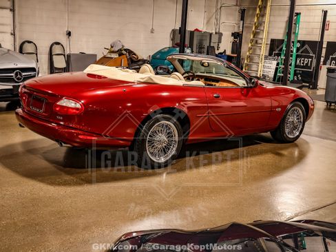 Used 2000 Jaguar XK8 Convertible RWD image 24