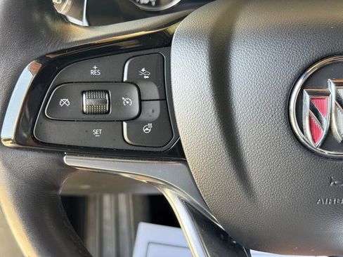 Used 2024 Buick Enclave Premium AWD/4WD image 24