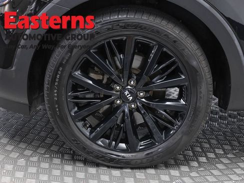 Used 2021 Kia Telluride SX w/ Towing Package AWD/4WD image 37