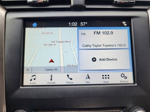 Used 2017 Ford Fusion SE w/ Fusion SE Technology Package image 34