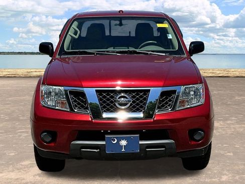 Used 2018 Nissan Frontier SV AWD/4WD image 4