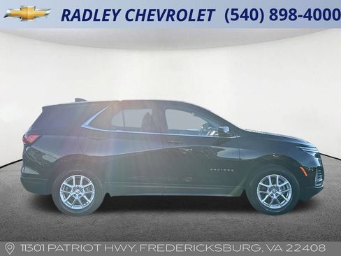 Certified 2024 Chevrolet Equinox LT w/ LPO, Floor Liner Package image 6