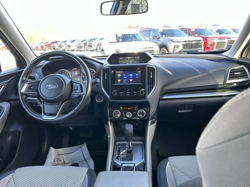 Used 2023 Subaru Forester Premium image 16