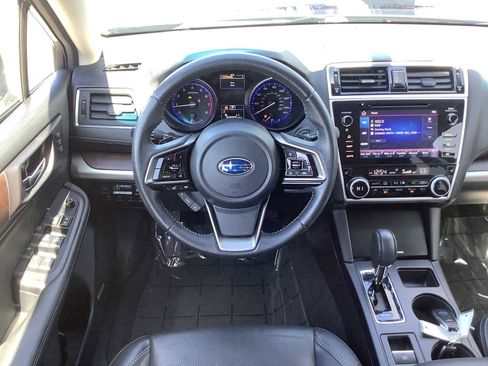 Used 2019 Subaru Outback 2.5i Limited image 10