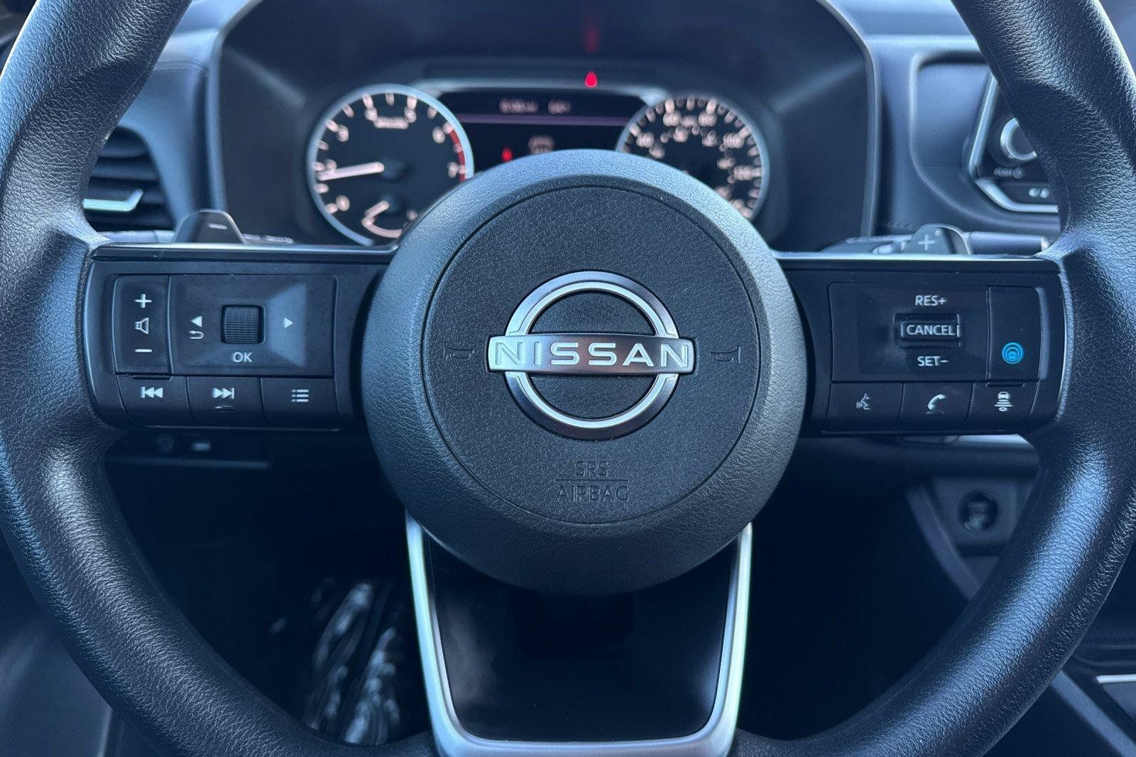 Used 2024 Nissan Rogue SV FWD image 26