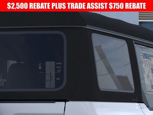 New 2025 Ford Bronco 4-Door image 25