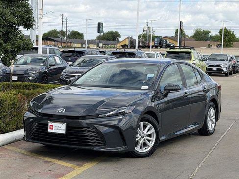 Certified 2025 Toyota Camry LE FWD image 2