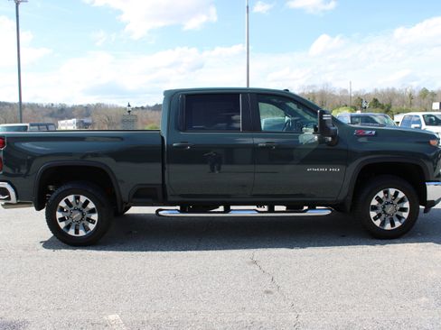 Used 2025 Chevrolet Silverado 2500 LT w/ All Star Edition image 5