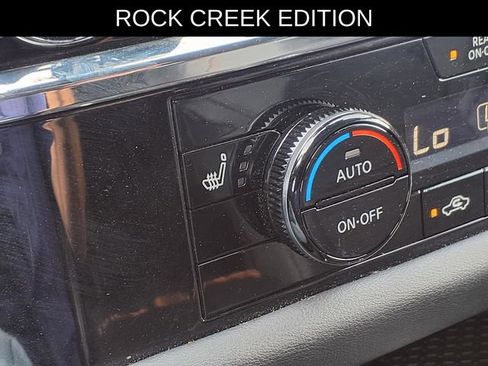 Used 2024 Nissan Pathfinder Rock Creek AWD/4WD image 12