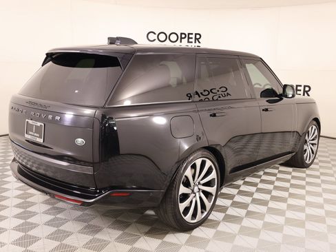 Used 2023 Land Rover Range Rover SE AWD/4WD image 22