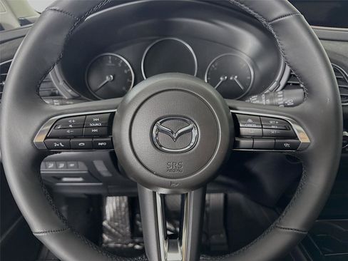 New 2025 MAZDA CX-30 Carbon image 16