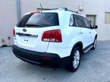 Used 2011 Kia Sorento LX w/ Convenience Pkg image 6