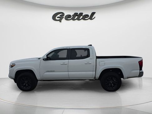 Used 2023 Toyota Tacoma SR5 RWD image 8