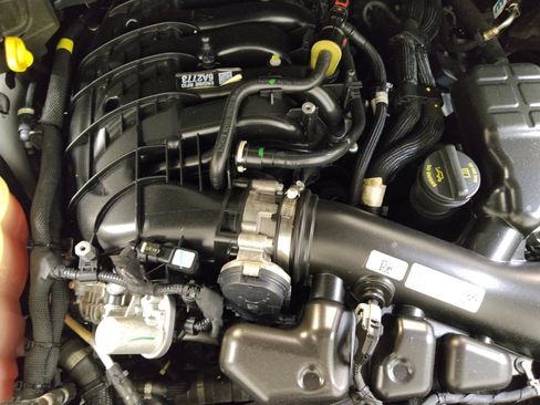 Used 2023 Jeep Grand Cherokee Laredo RWD image 30