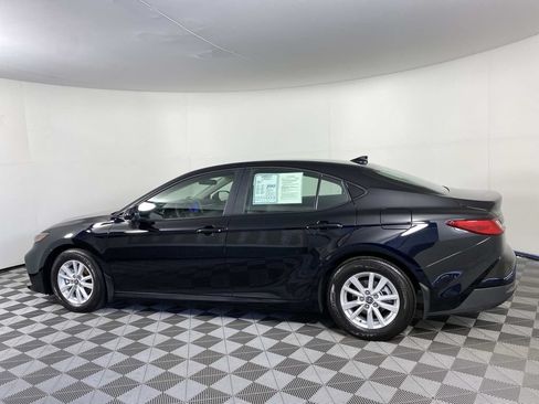 Used 2026 Toyota Camry LE FWD image 5