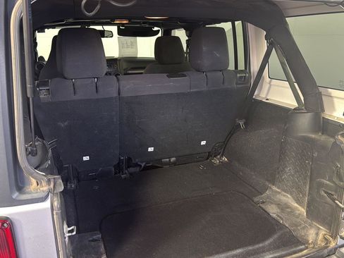 Used 2013 Jeep Wrangler Unlimited Sport AWD/4WD image 7
