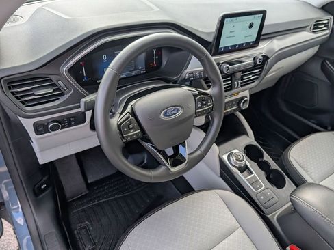 Used 2024 Ford Escape Active w/ Cold Weather Package image 19