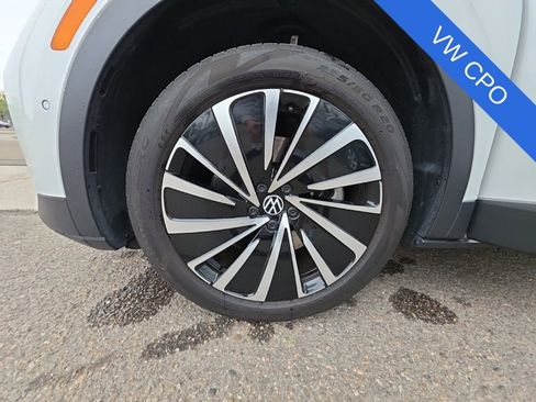 Used 2023 Volkswagen ID.4 Pro S Plus image 27