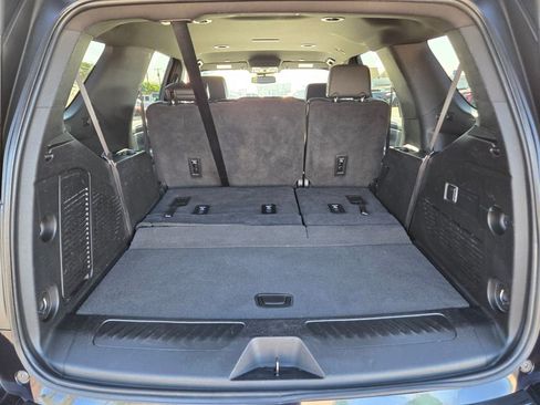 Used 2024 Chevrolet Tahoe LT image 12