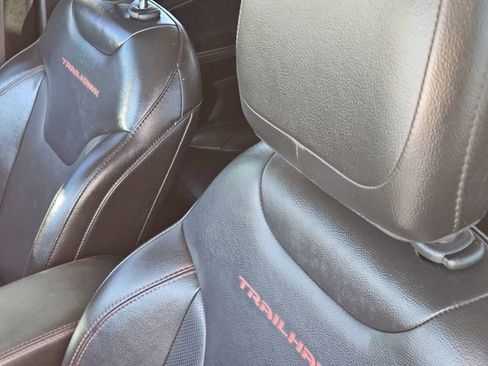 Used 2019 Jeep Compass Trailhawk w/ Leather Interior Group image 25