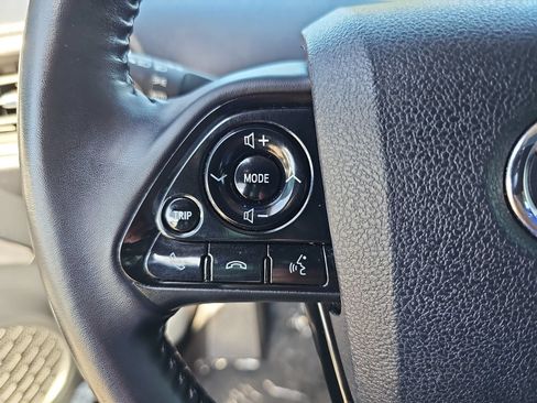 Used 2021 Toyota Prius Prime XLE w/ Carpet Mat Package (TMS) FWD image 16