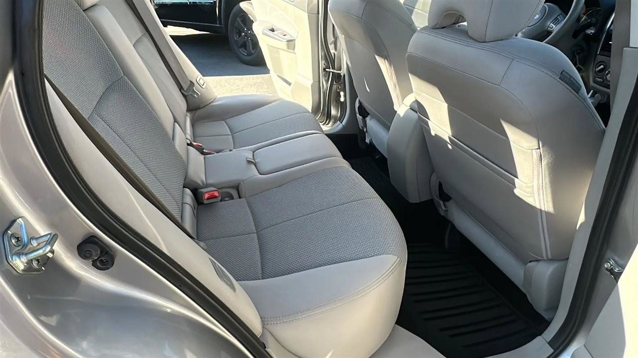 Used 2011 Subaru Forester 2.5X Premium AWD/4WD image 29