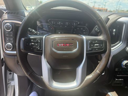 Used 2019 GMC Sierra 1500 SLT w/ SLT Premium Plus Package AWD/4WD image 15