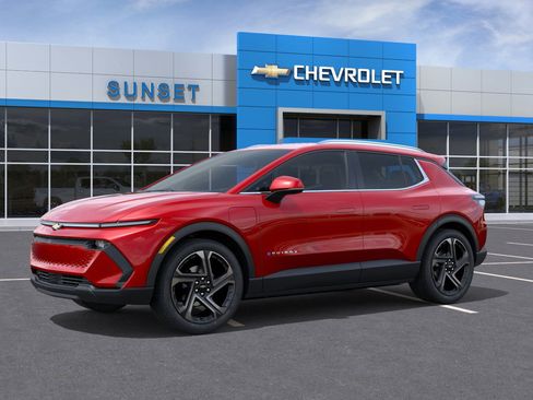 New 2026 Chevrolet Equinox EV LT w/ Convenience Package II image 2