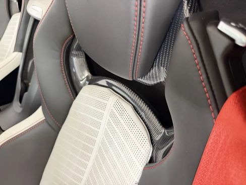 Used 2023 Chevrolet Corvette Z06 RWD image 13