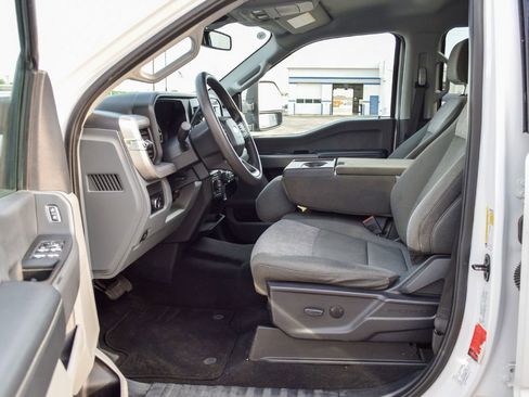 Used 2023 Ford F250 XLT AWD/4WD image 27