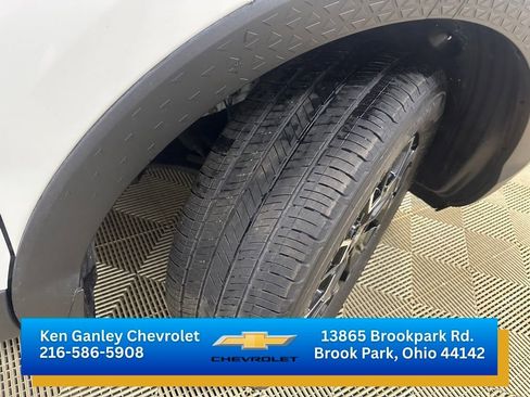 Used 2024 Hyundai Santa Cruz SE AWD/4WD image 27