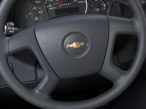 New 2026 Chevrolet Express 2500 Extended RWD image 19