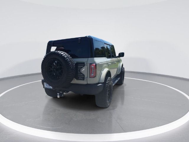 Used 2025 Ford Bronco Outer Banks AWD/4WD image 8