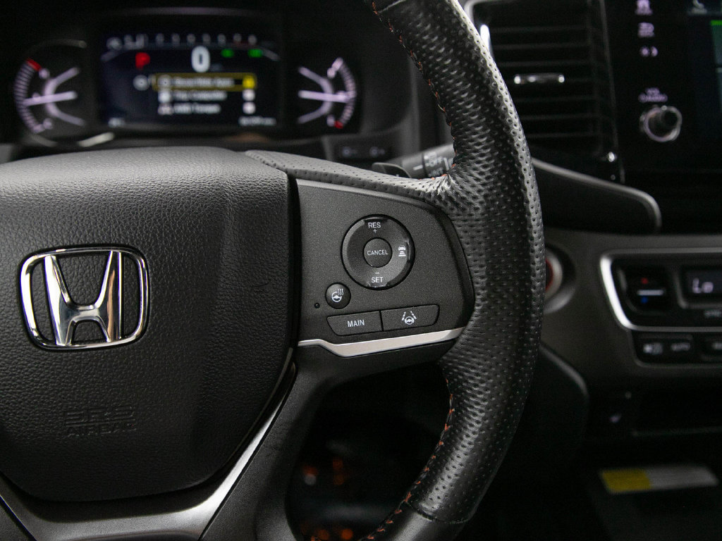 Used 2023 Honda Passport TrailSport image 27
