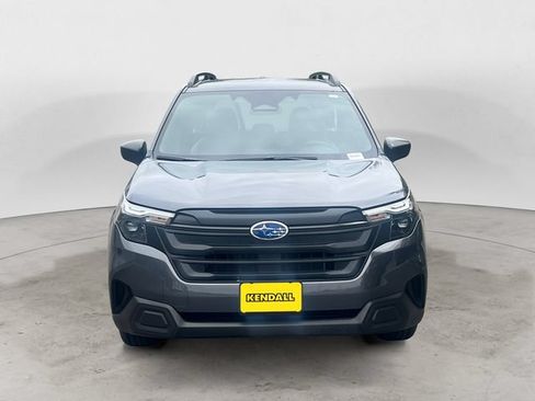 Used 2025 Subaru Forester AWD/4WD image 8