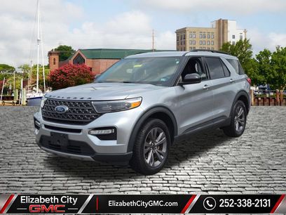Used 2022 Ford Explorer XLT w/ Equipment Group 202A