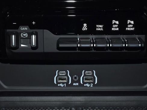 New 2026 RAM 2500 Laramie w/ Night Edition image 22