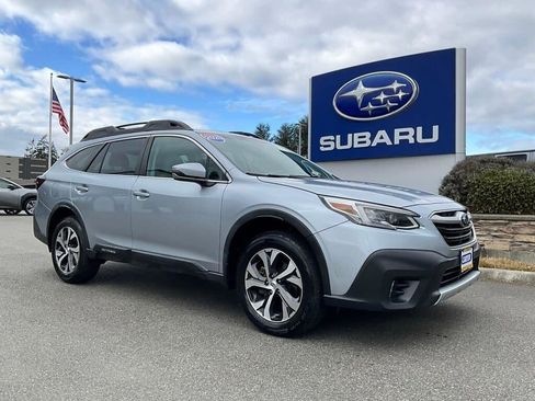 Used 2020 Subaru Outback Limited w/ Popular Package #2 image 2