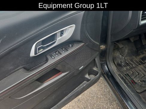 Used 2015 Chevrolet Equinox LT w/ Driver Convenience Package FWD image 12