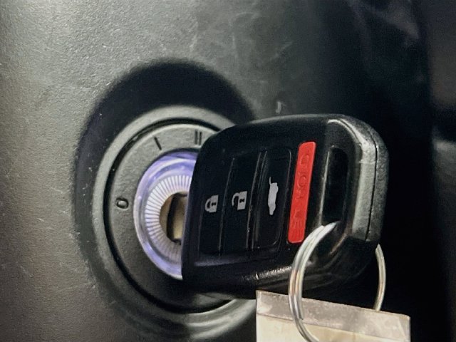Used 2019 Honda CR-V LX image 19