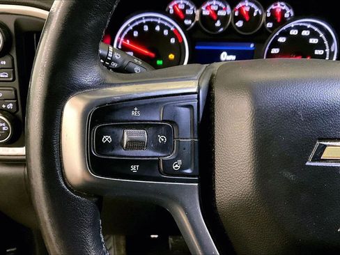 Used 2020 Chevrolet Silverado 1500 LT w/ All-Star Edition image 17