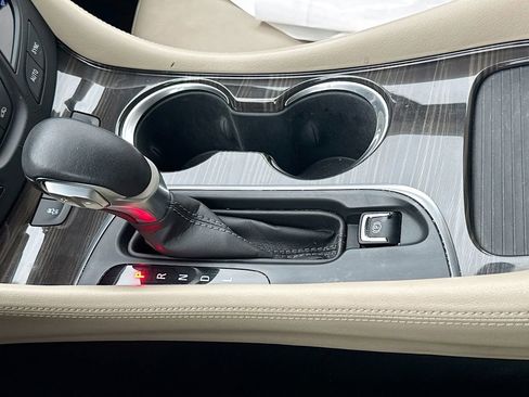 Used 2019 Buick Envision Premium image 21