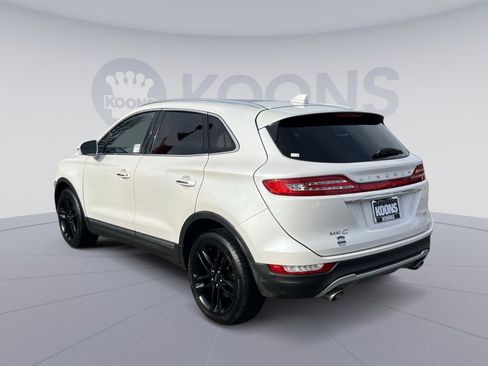 Used 2019 Lincoln MKC Reserve image 4