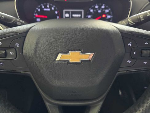 Used 2023 Chevrolet TrailBlazer LT FWD image 23