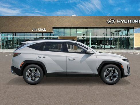 New 2025 Hyundai Tucson SEL image 7