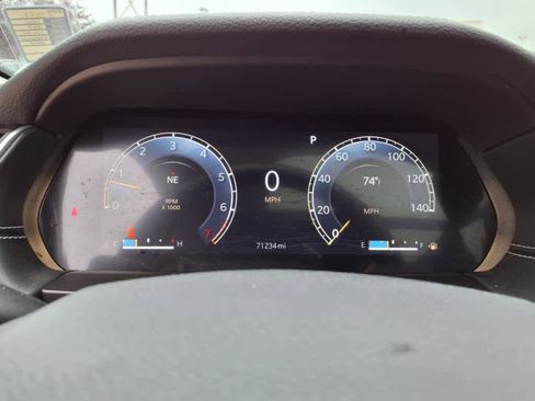 Used 2022 Jeep Grand Cherokee Limited AWD/4WD image 25