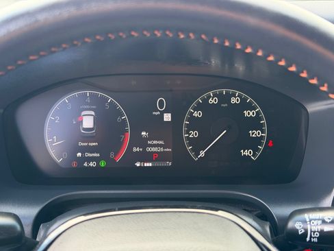 Used 2025 Honda HR-V Sport image 18