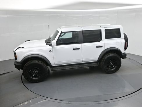 New 2026 Ford Bronco Outer Banks w/ Sasquatch Package AWD/4WD image 40